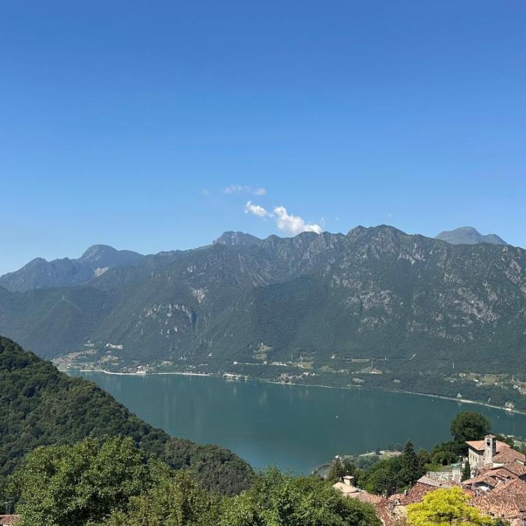 Casa Caffaro - Lake & Mountain Escape - Two-Bedroom Apartment - 18