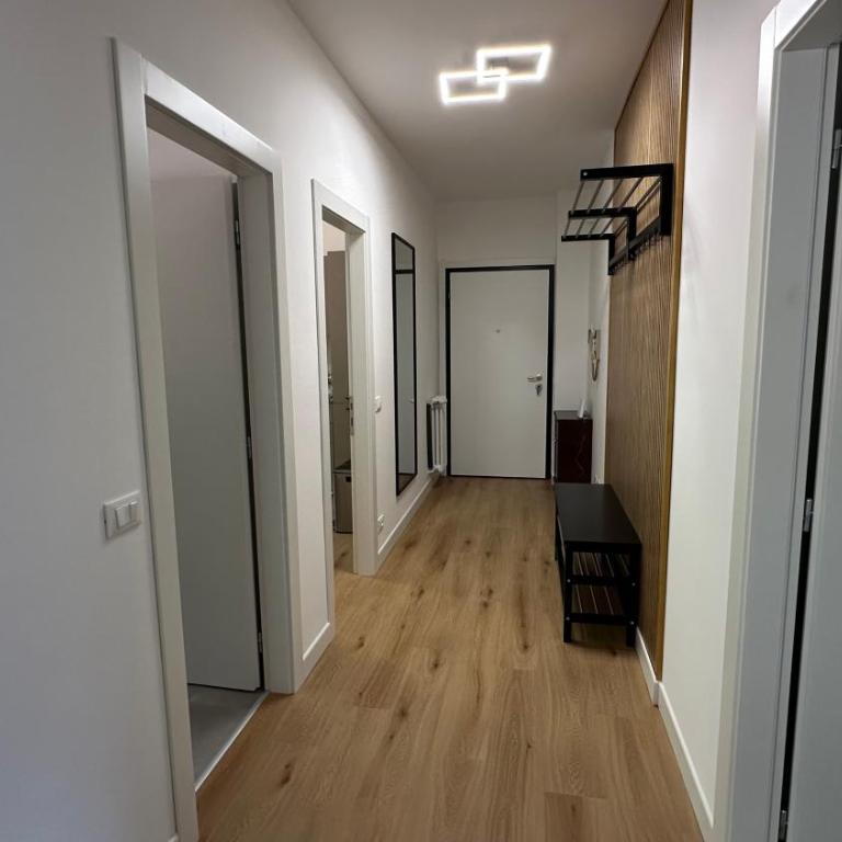 Casa Caffaro - Lake & Mountain Escape - Two-Bedroom Apartment - 16