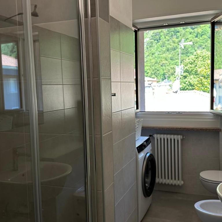 Casa Caffaro - Lake & Mountain Escape - Two-Bedroom Apartment - 12