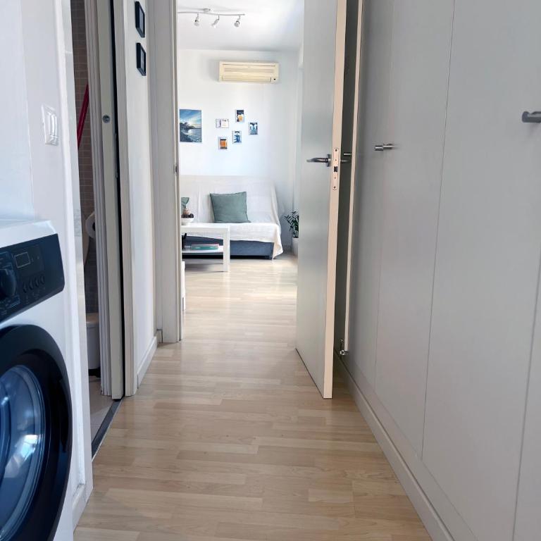 Apartamento luminoso con parking a 250 m de playa y centro - Apartamento de 1 dormitorio - 19