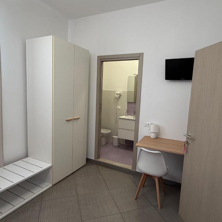Plaia Rooms - Camera Matrimoniale Standard - 5