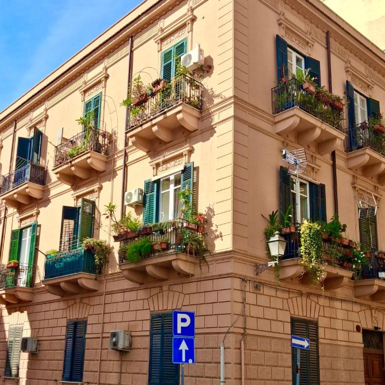 Mafè Apt City Center & 5 Min Walk to Station - Apartamento de 1 dormitorio - 2