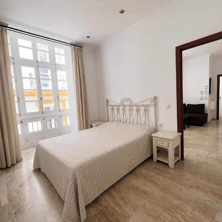 Apartamento Cádiz céntrico calle San Francisco - Apartamento - 3