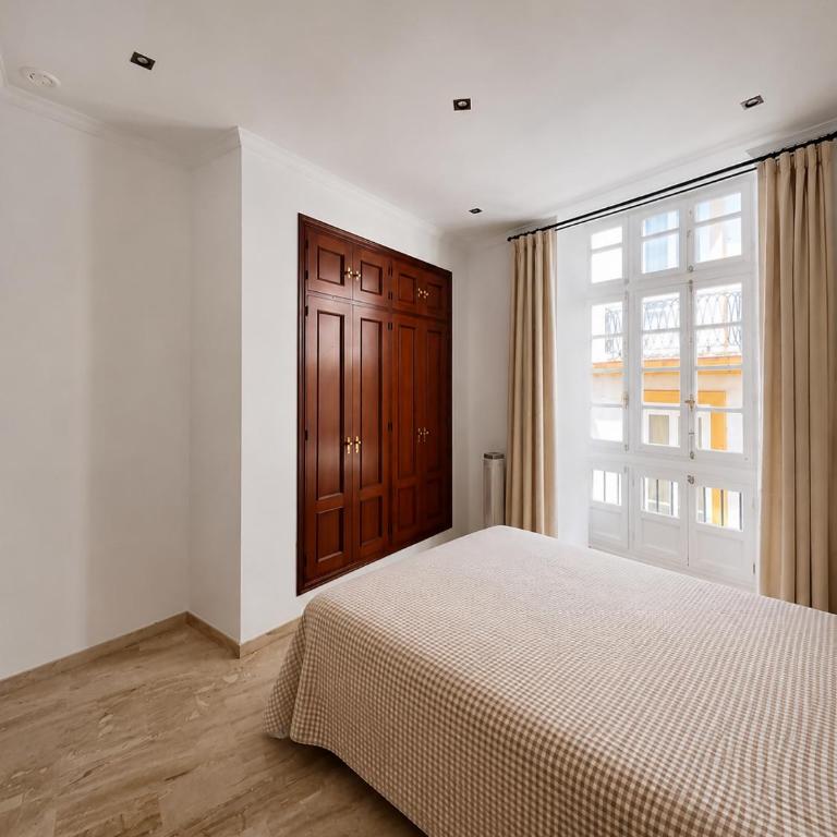Apartamento Cádiz céntrico calle San Francisco - Apartamento - 2