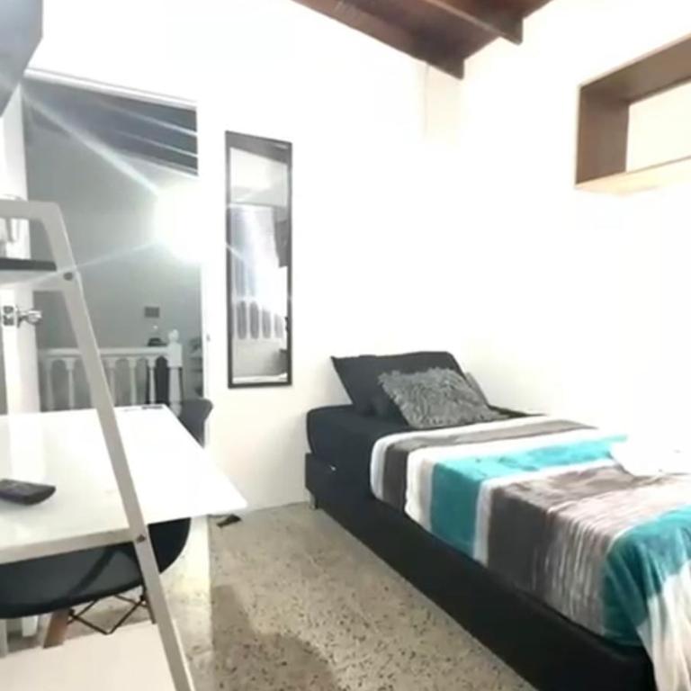 Cocoon Coliving la 70 - Double Room - 10