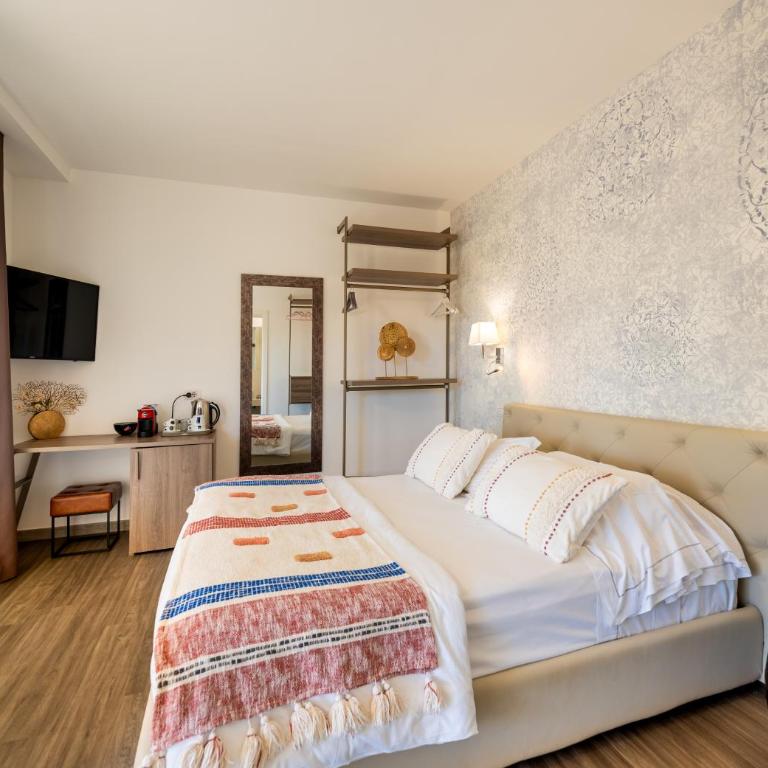 Suimi's Hotel - Camera Queen con Vasca Idromassaggio - 7