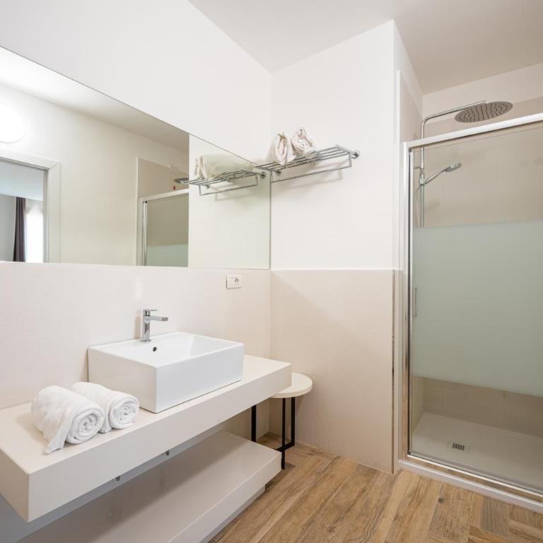Suimi's Hotel - Junior Suite Familiare - 6