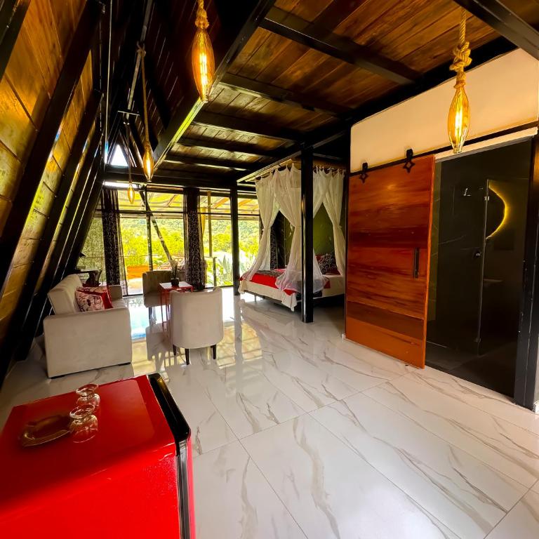 Suites Casa ColibrÍ - Suite con bañera de hidromasaje - Cama extragrande - 4