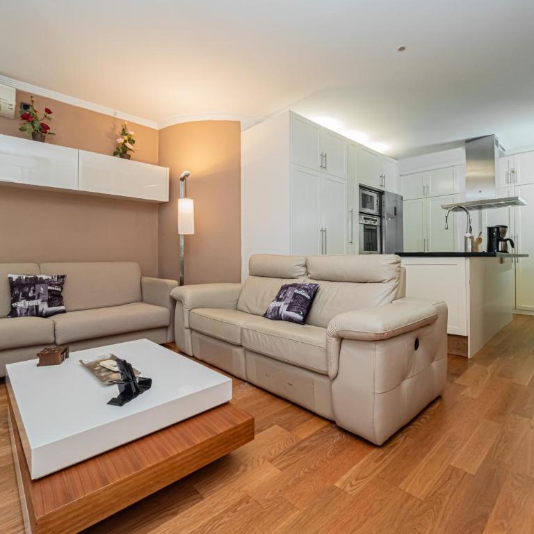 Apartamento con 3 piscinas vistas al Mar - Appartement Familial 2 Chambres avec Vue - 38