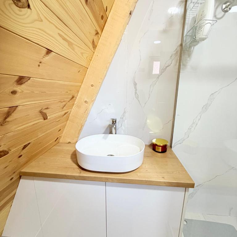 Guest House Lena 2 - Koliba sa 2 Spavaće Sobe - 20
