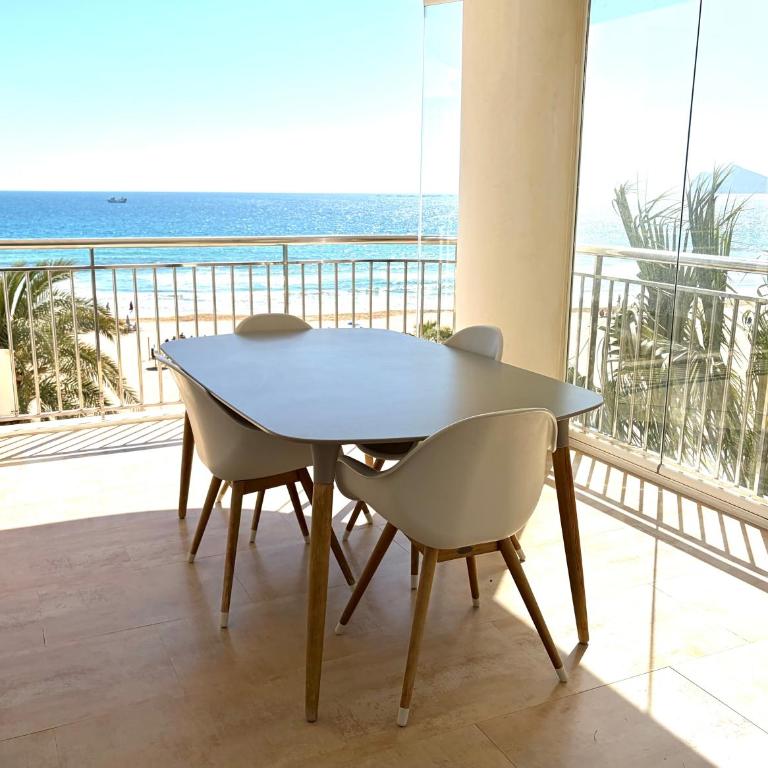 Front Line on the beach - Apartamento Deluxe de 2 dormitorios con vistas al mar - 2