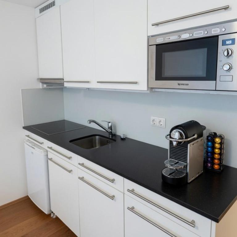 PlanB Stay - Apartment mit 1 Schlafzimmer - 5
