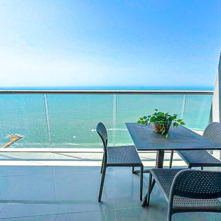 35 flr Spectacular Seaview Morros City Bocagrande - Apartment with Sea View - 11