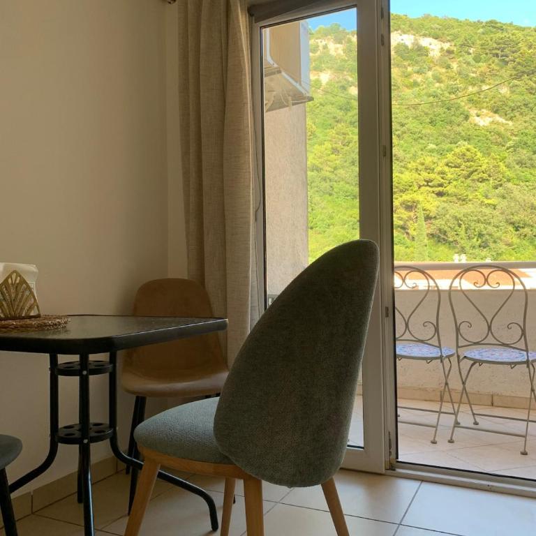 Wake up to mountain views your cozy Budva haven - Apartment mit 1 Schlafzimmer - 17