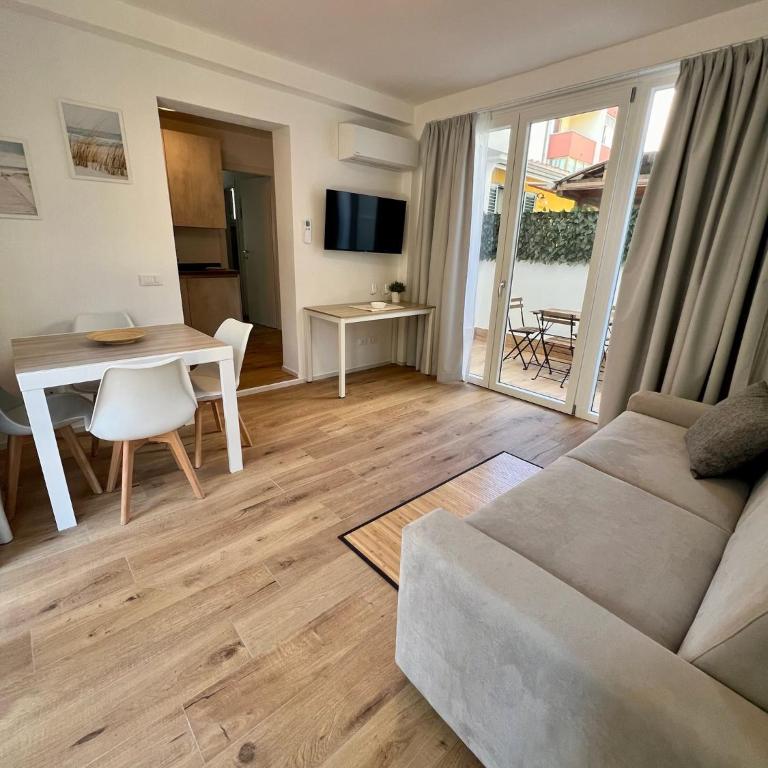 Casa Silvia, Bilocale nuovo a 100 mt dal mare - One-Bedroom Apartment - 1