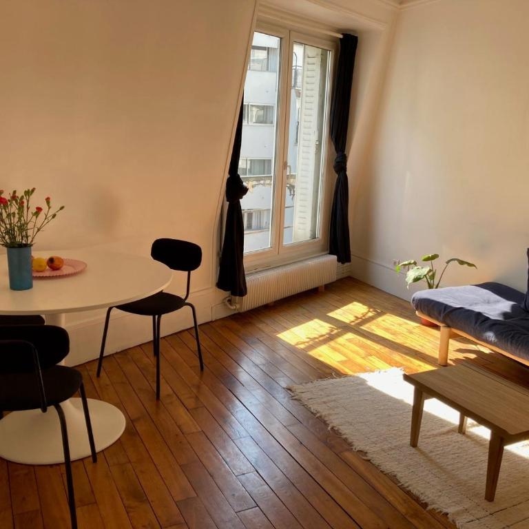 Charming 2R apartment 10 minutes from Montmartre - Appartement - 1