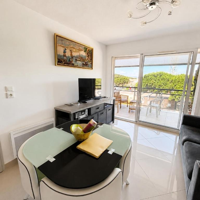 Entre Grazel et Clape - One-Bedroom Apartment - 8