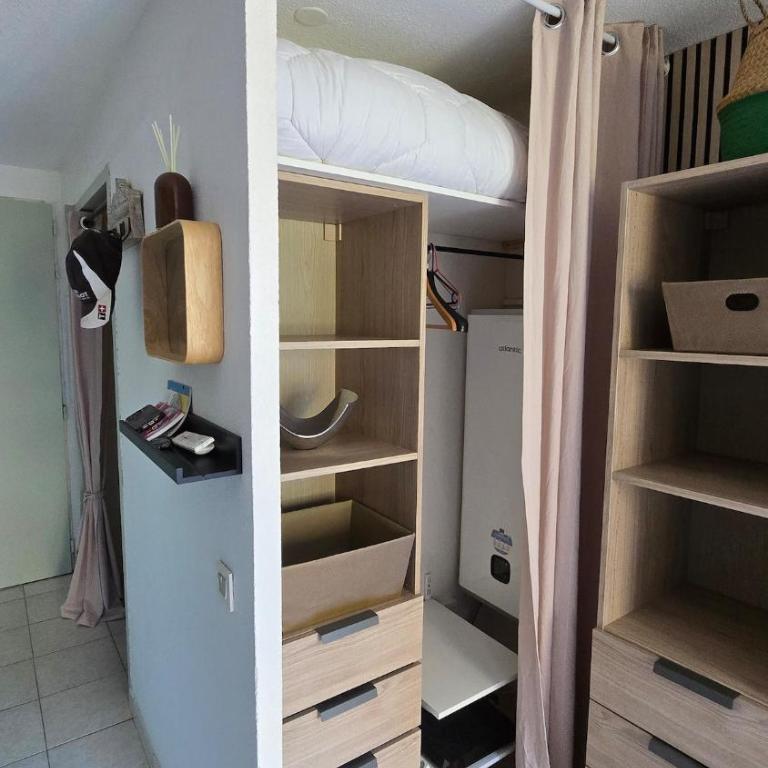 Bormes-les-Mimosas Calme 4p clim wifi parking cave - Appartement 2 Chambres - 12