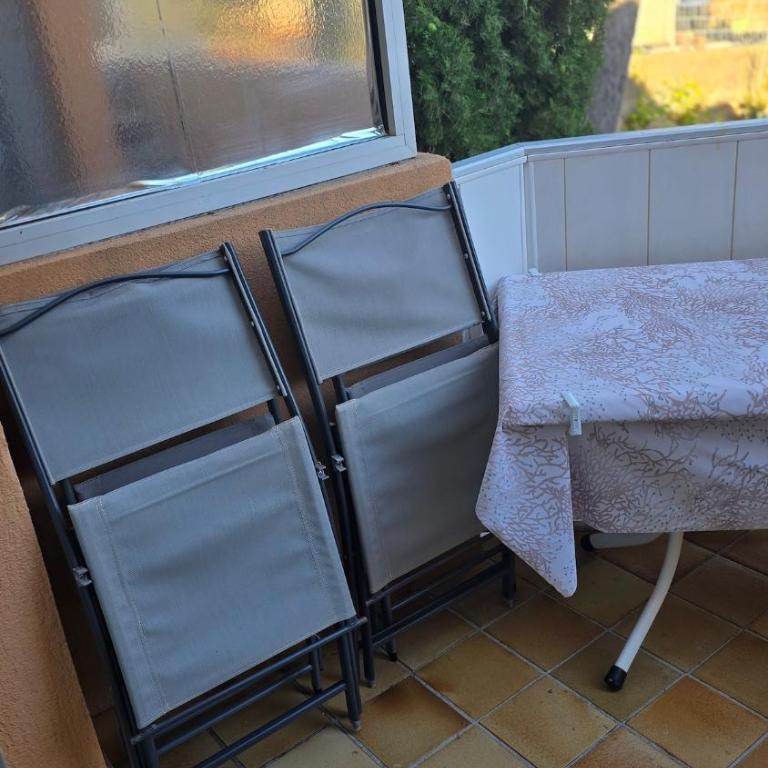 Bormes-les-Mimosas Calme 4p clim wifi parking cave - Appartement 2 Chambres - 19