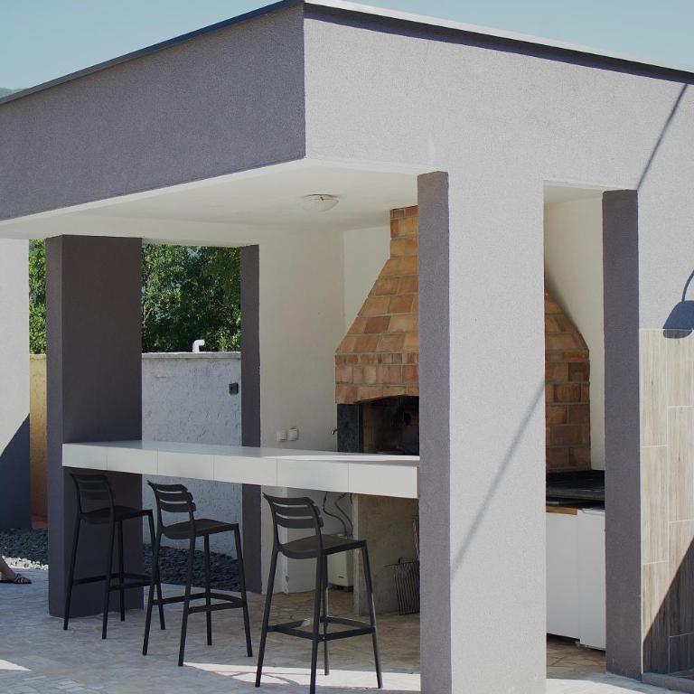 Villa Una - Three-Bedroom Villa - 10