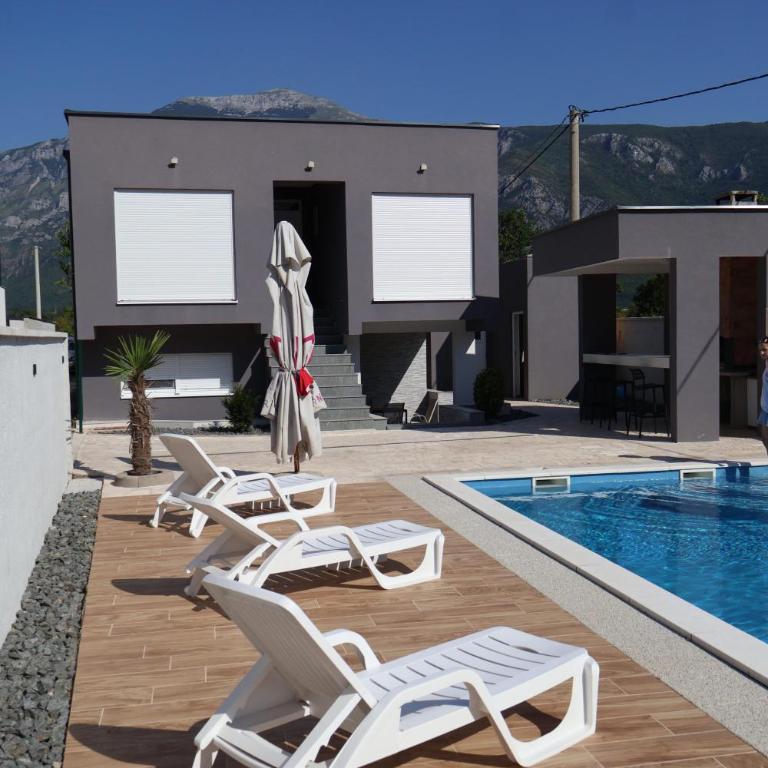 Villa Una - Three-Bedroom Villa - 17