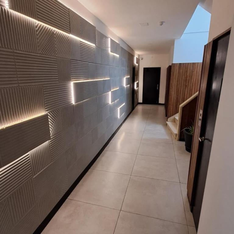 Gran departamento con parrilla y cochera en Playa Grande - Apartamento de 2 dormitorios - 6