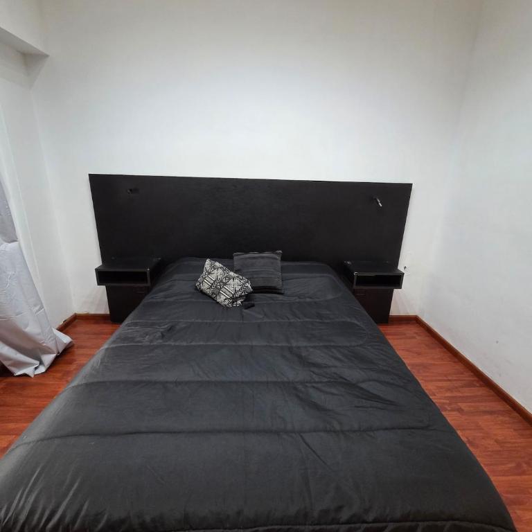 Gran departamento con parrilla y cochera en Playa Grande - Apartamento de 2 dormitorios - 18