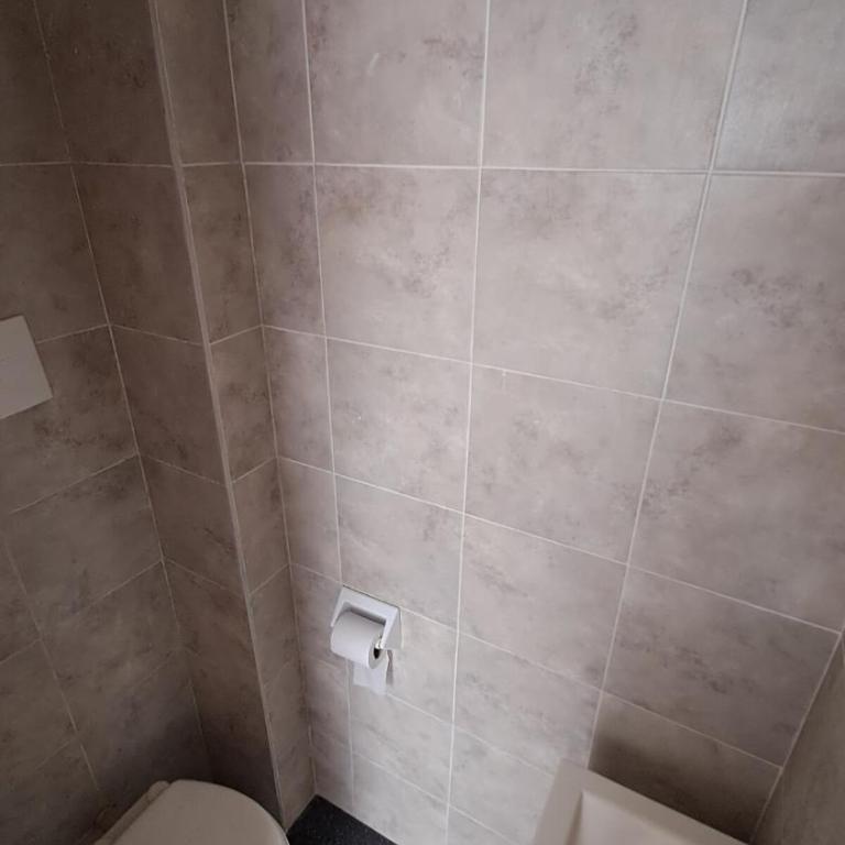 Gran departamento con parrilla y cochera en Playa Grande - Apartamento de 2 dormitorios - 20