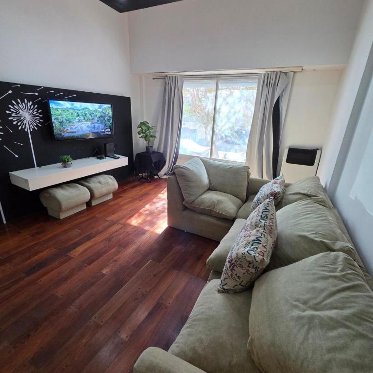 Gran departamento con parrilla y cochera en Playa Grande - Apartamento de 2 dormitorios - 22