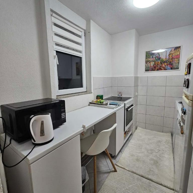Stan Brčanska Malta Tuzla - Apartman sa Pogledom na Grad - 4