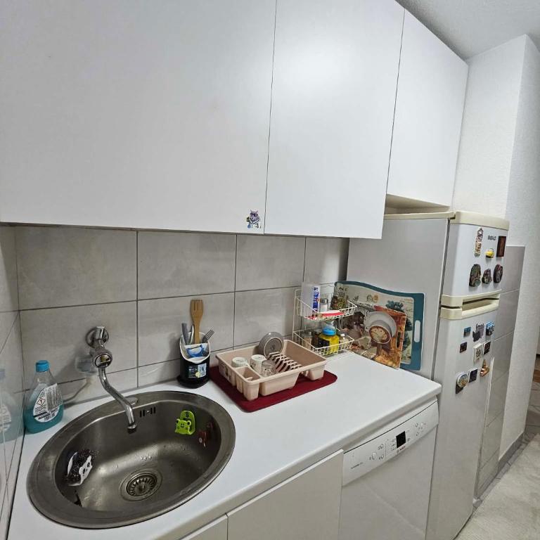 Stan Brčanska Malta Tuzla - Apartman sa Pogledom na Grad - 7