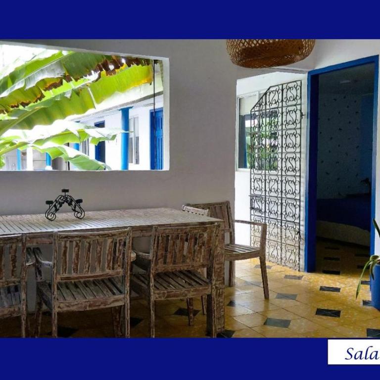 Colonial Apartment in San Diego 5 Bedrooms SEVEN HOME - Five-Bedroom Premium Apartment - 2
