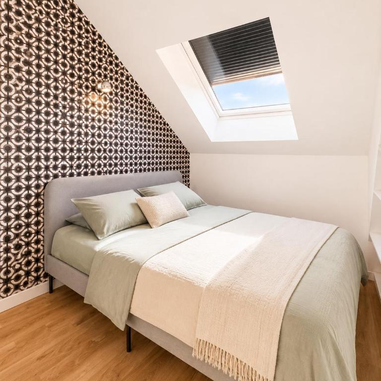 Exceptional Triplex, Design - Art, Private 360 Rooftop, 3 Bedrooms - Three-Bedroom Loft Apartment - 15