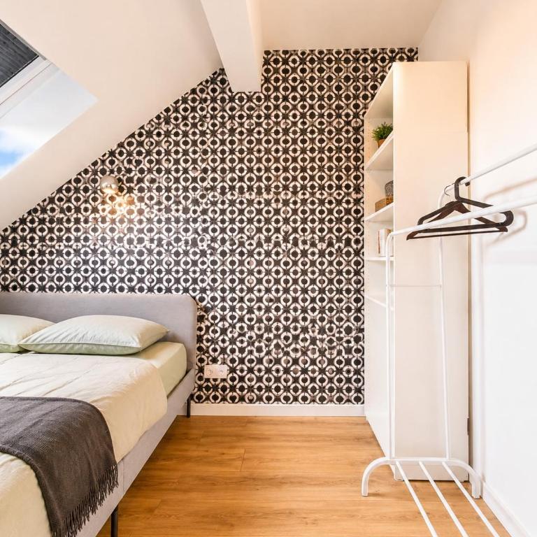 Exceptional Triplex, Design - Art, Private 360 Rooftop, 3 Bedrooms - Three-Bedroom Loft Apartment - 16