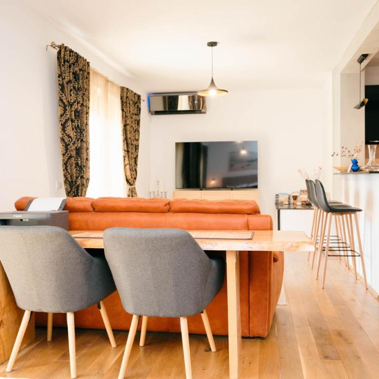 Laz Palace - Apartment - 39