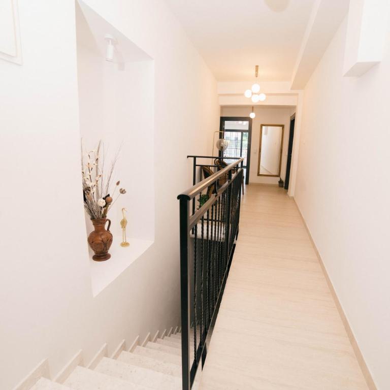 Laz Palace - Apartment - 18