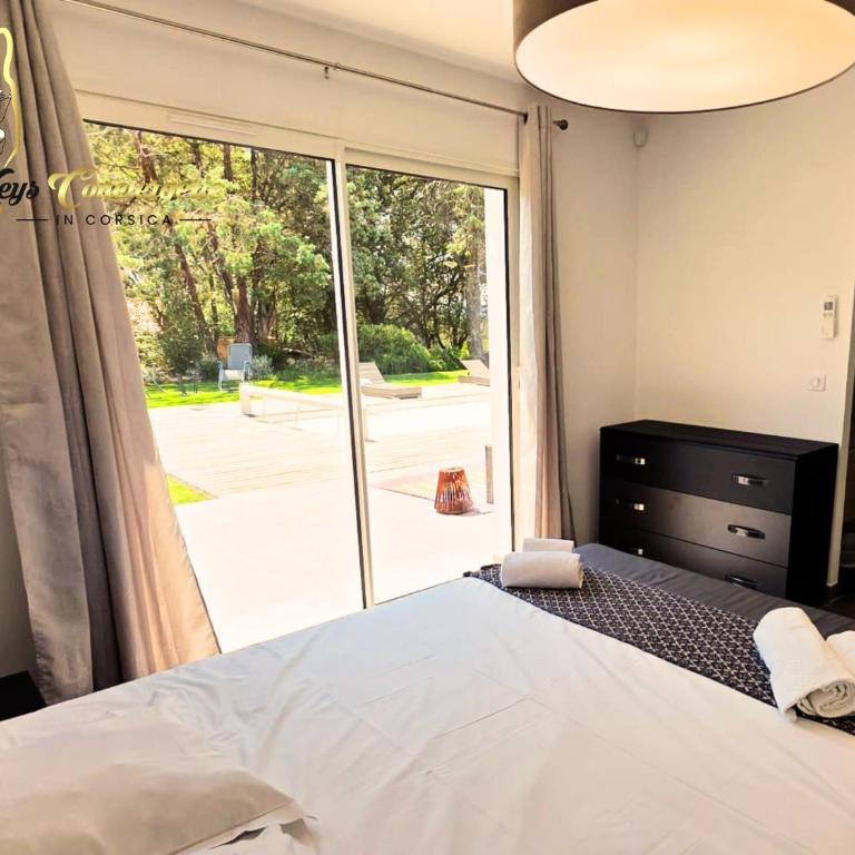 Villa 6 pers Piscine Chauffée Campagne Porto Vecchio - Maison 3 Chambres - 29