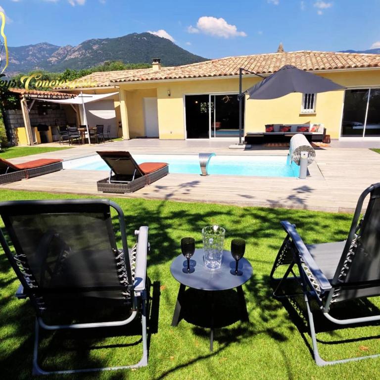 Villa 6 pers Piscine Chauffée Campagne Porto Vecchio - Maison 3 Chambres - 2