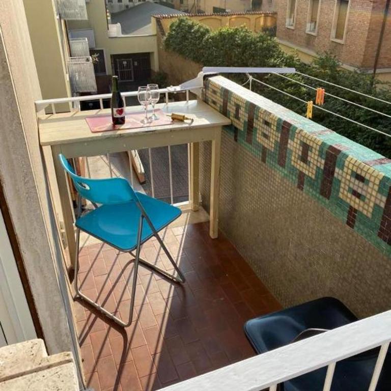 CASA di Pi - Family Room with Balcony - 5