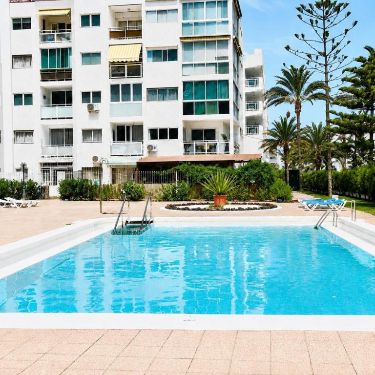 Alegranza 18 - Three-Bedroom Apartment - 1