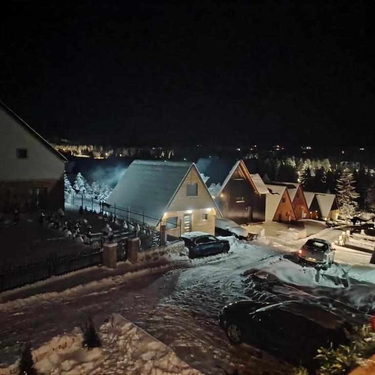 Durmitor sky - Two-Bedroom House - 8