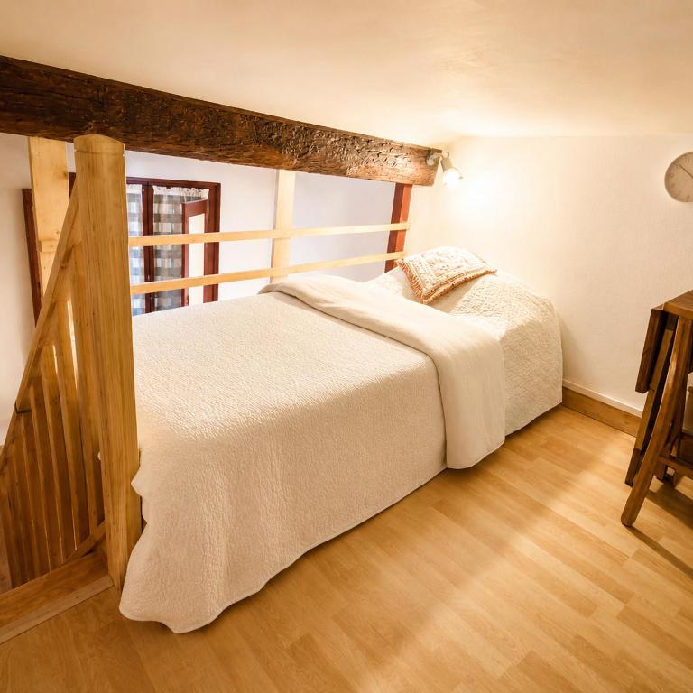 Appartement avec mezzanine en plein cœur du centre d'Aix - Apartment - 5