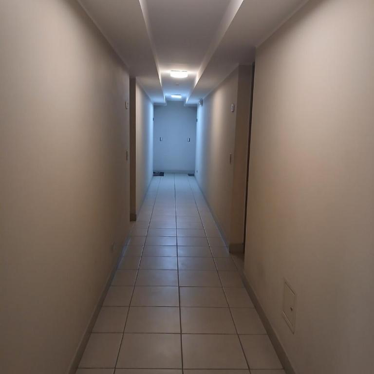 Moderno Depto 2D2B con parking a pasos del Metro - Two-Bedroom Deluxe Apartment with Balcony - 3