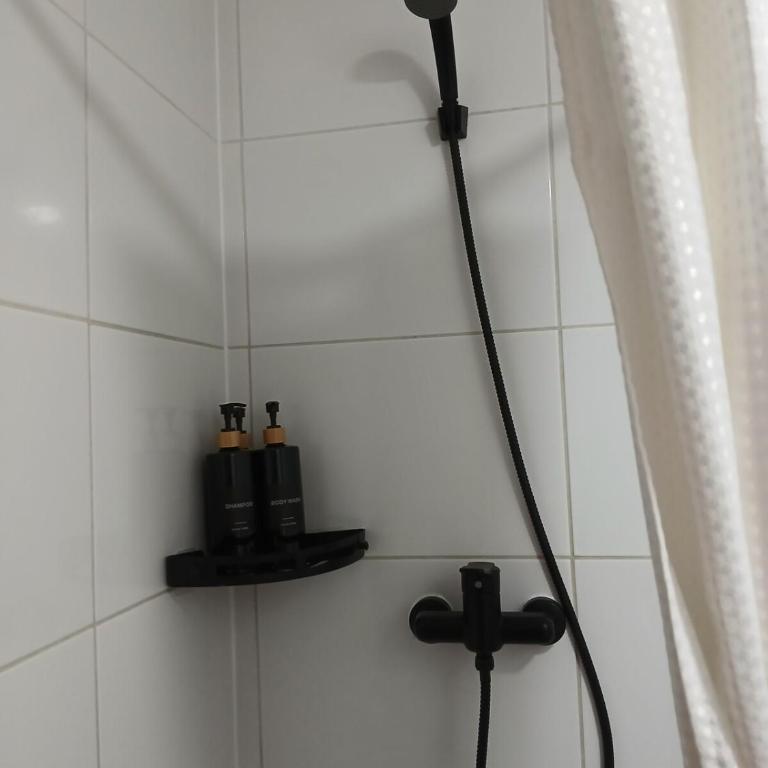 Moderno Depto 2D2B con parking a pasos del Metro - Two-Bedroom Deluxe Apartment with Balcony - 17