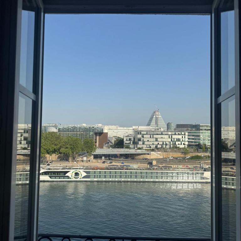 Vue Panoramique Seine et Tour Eiffel - 7e Étage - Apartamento de 1 dormitorio - 4