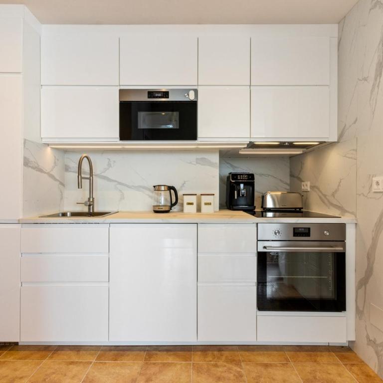 Casa Folimanka Sea View Suite 3 Balconies 2 Baths - Appartamento - 19
