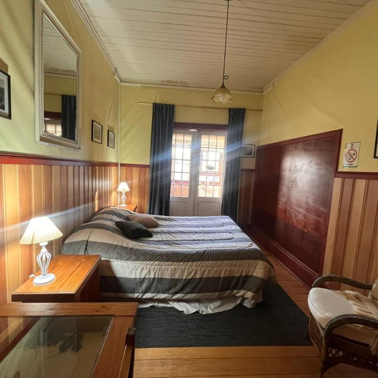 Amura Hostel - Double Room with Private Bathroom - 1