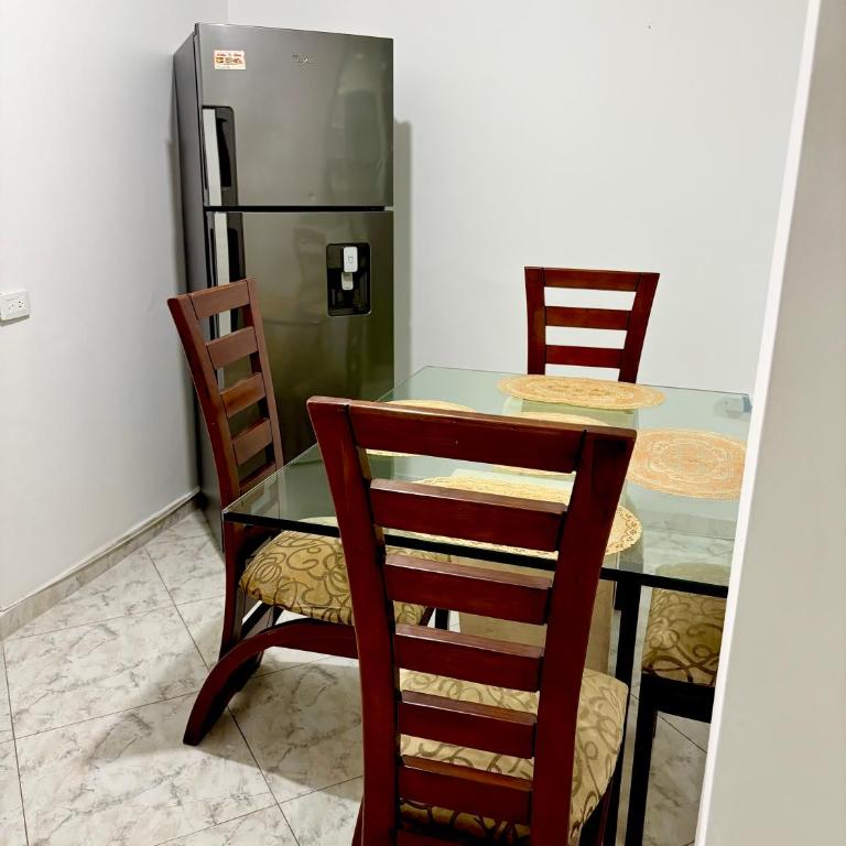 Beautiful house with a terrace in Buga, - Two-Bedroom Townhouse - 1