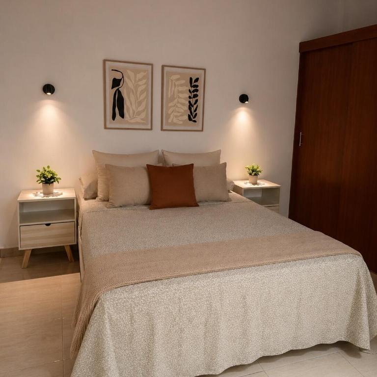 Moderno y amplio apartamento en el centro de Cali - Three-Bedroom Apartment - 6