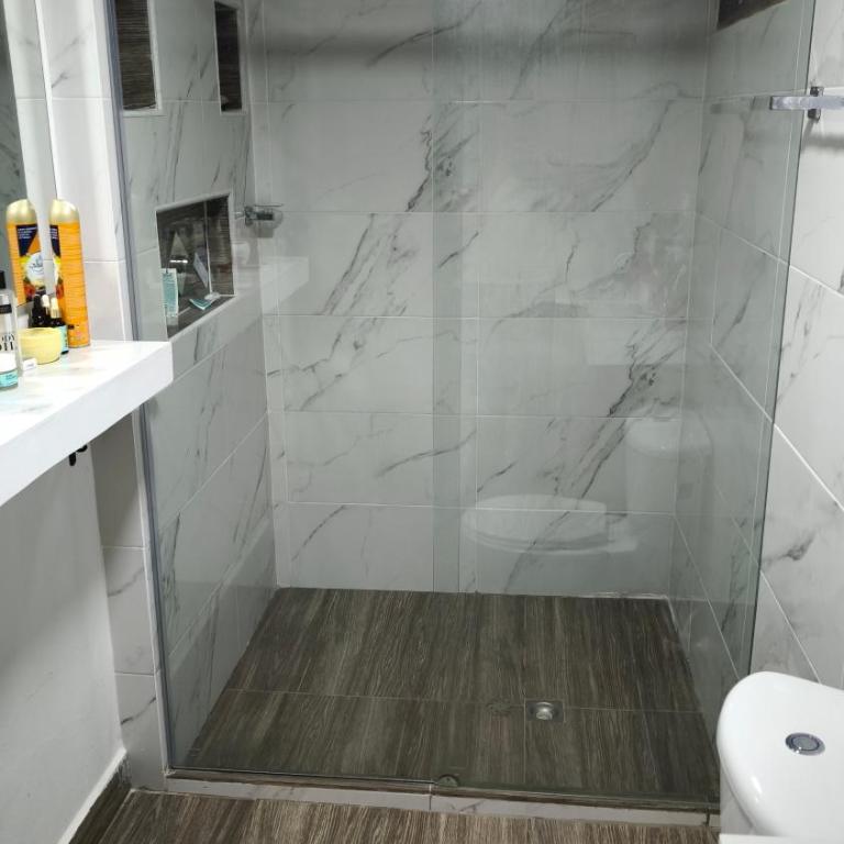 Refugio privado en Carolina del Príncipe - Casa con 1 dormitorio - 7